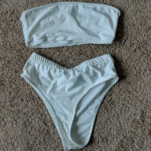 High-wasted White Strapless Two Piece